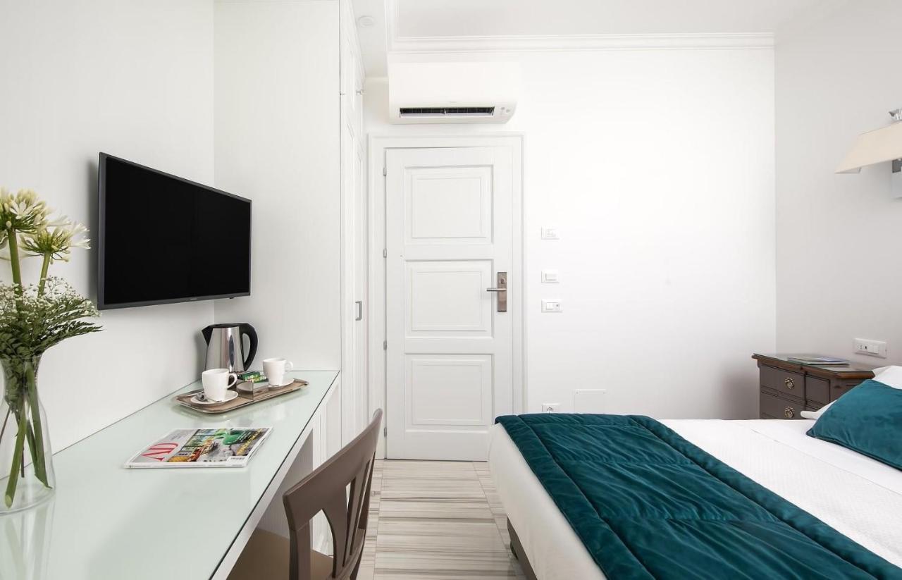 Deluxe Double Room,1013873098:JPEG